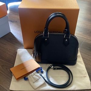 Authentic Louis Vuitton Alma BB Epi Noir